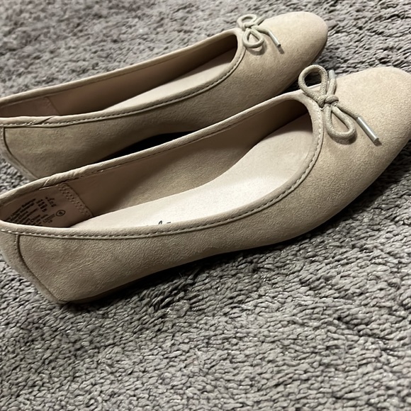 COPY - american eagle flats - Picture 3 of 5